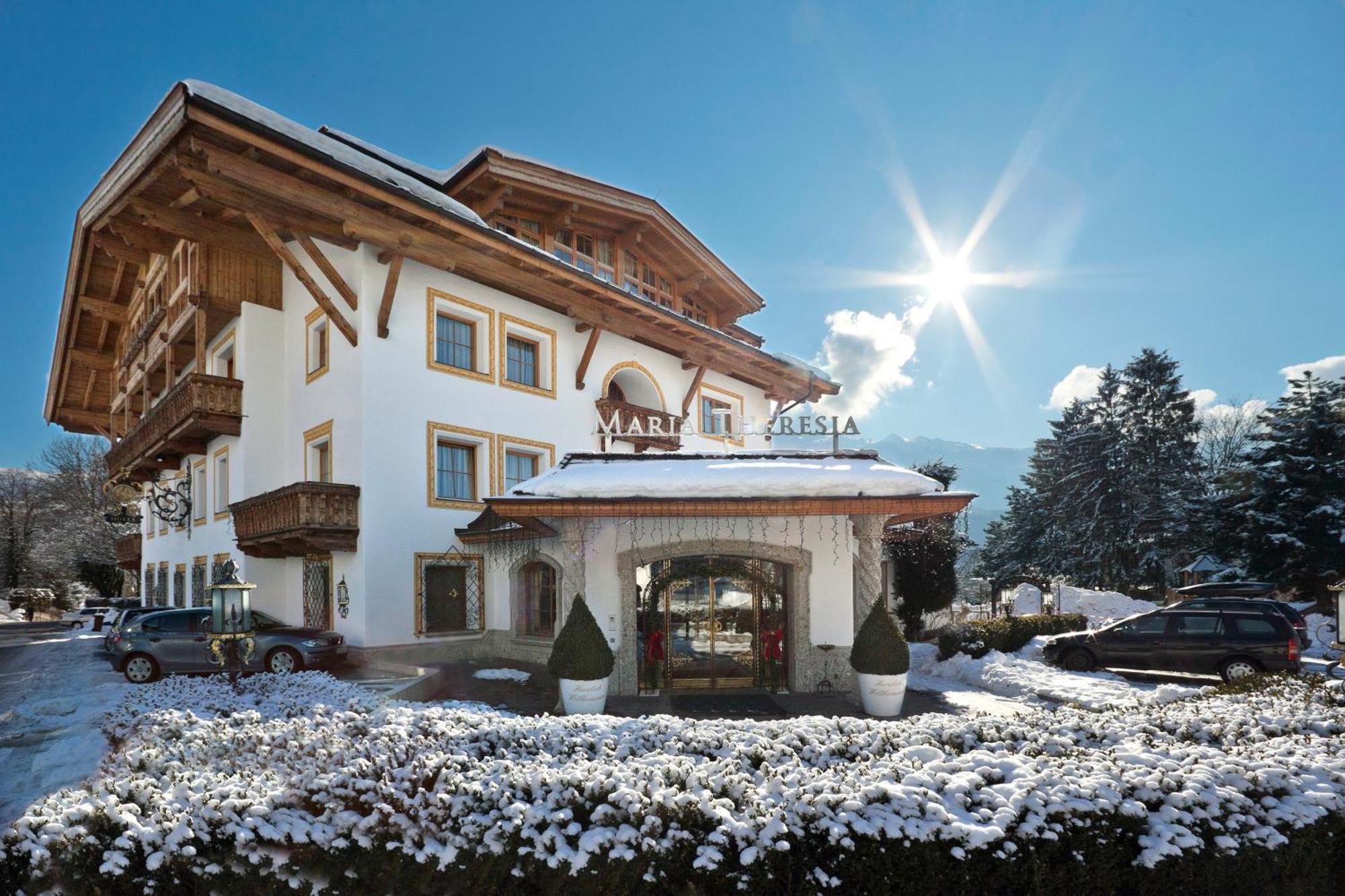 Gartenhotel Maria Theresia Hall in Tirol Bagian luar foto