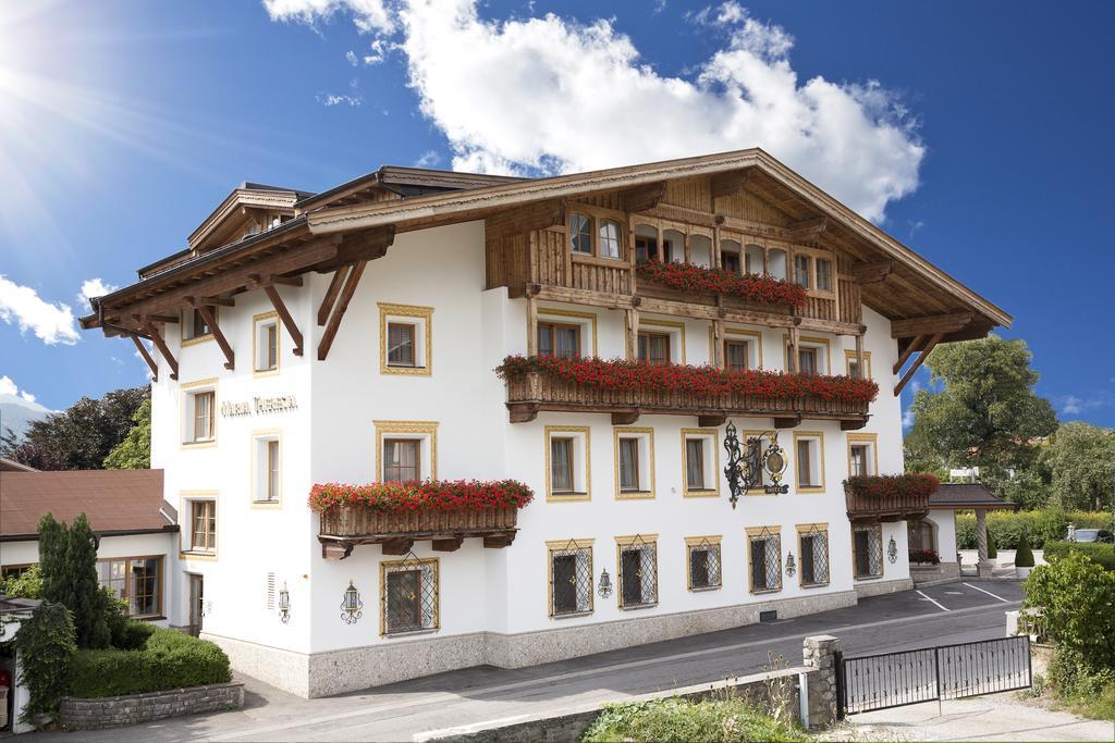 Gartenhotel Maria Theresia Hall in Tirol Bagian luar foto