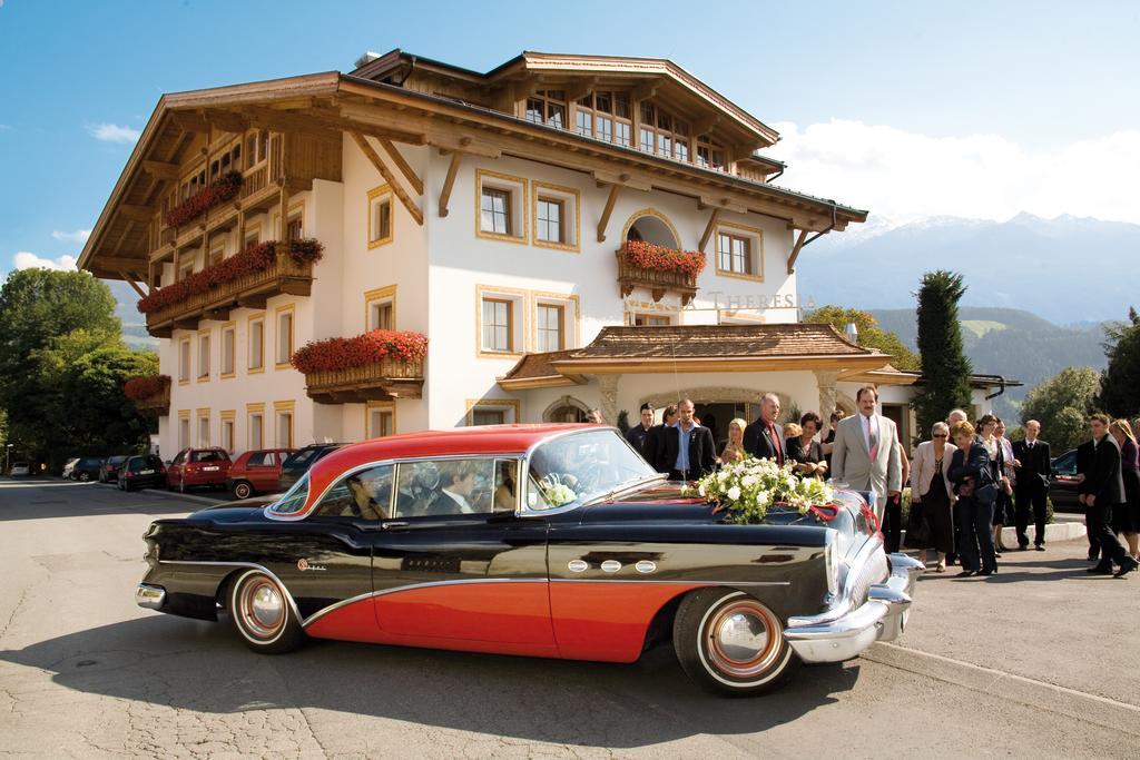 Gartenhotel Maria Theresia Hall in Tirol Bagian luar foto